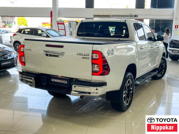 TOYOTA HILUX CD DSL 4X4 SRX AT C/ ACESSORIOS 2023/2024